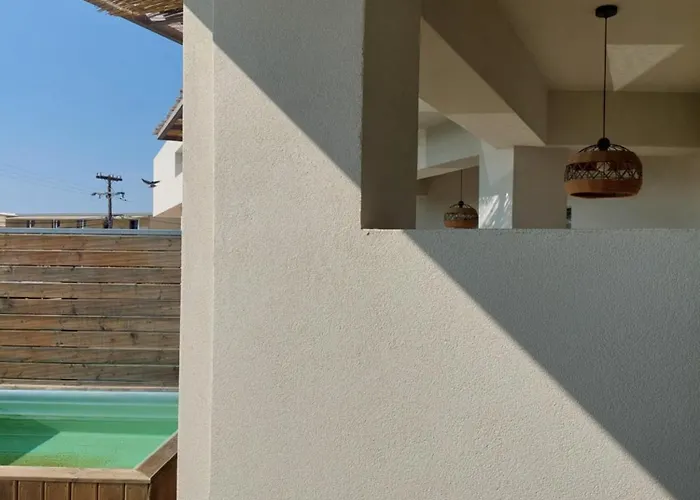 Zante Flower Studios&Apartments