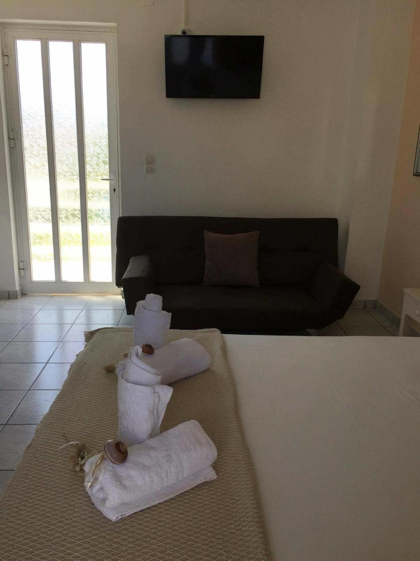 Zante Flower Studios&apartments *